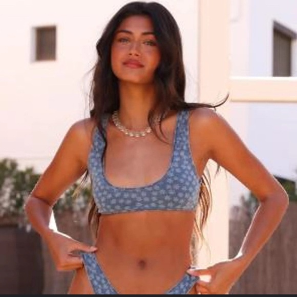 Bikini top - Picture 1 of 5